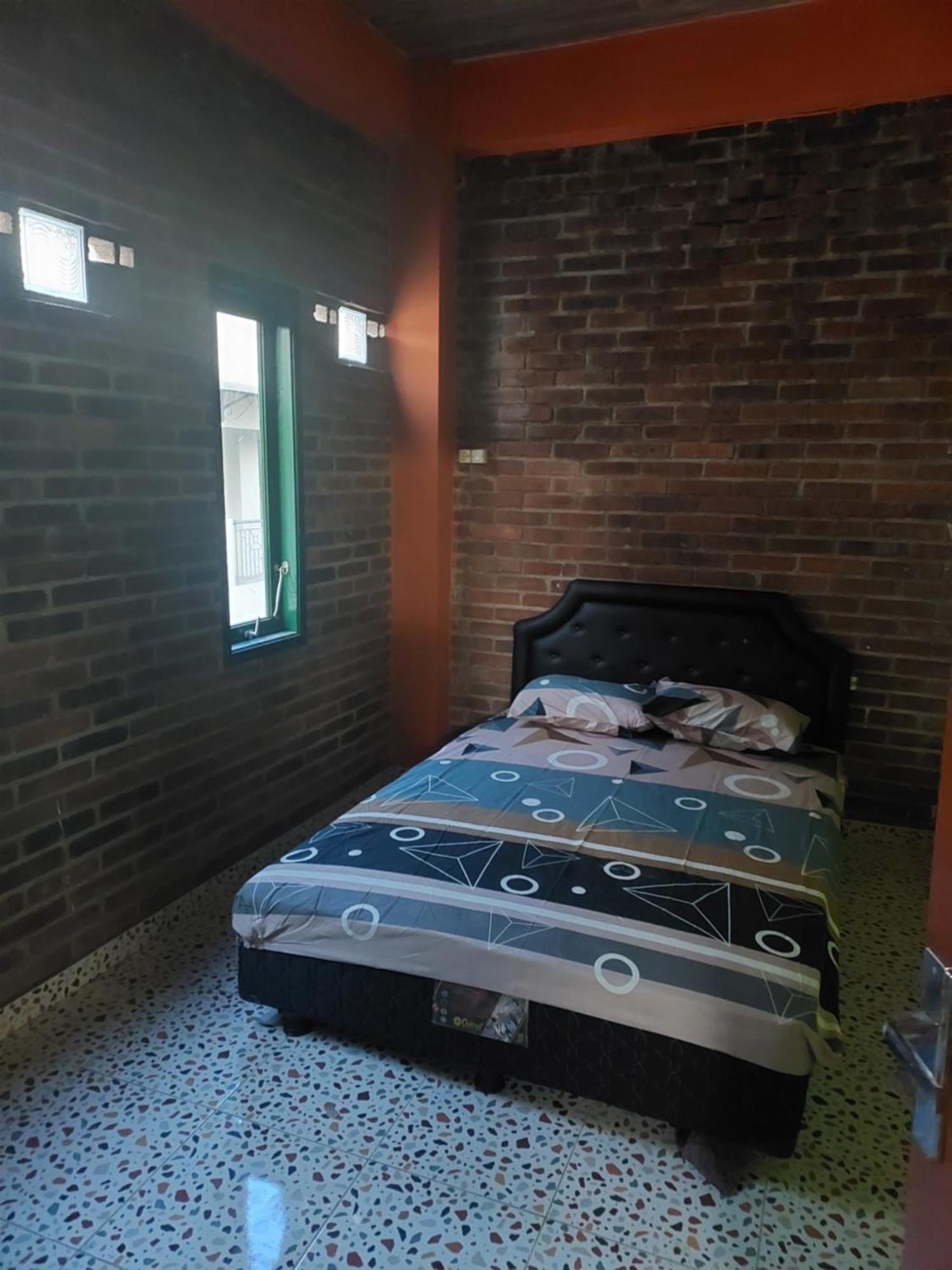 Maqmil Prambanan Apartman Kültér fotó
